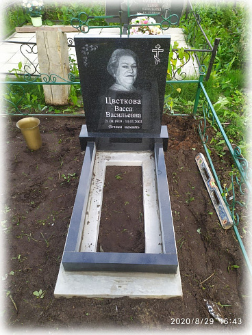 Памятник надгробный AM4300